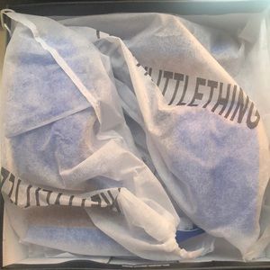 PrettyLittleThing Women Size 7